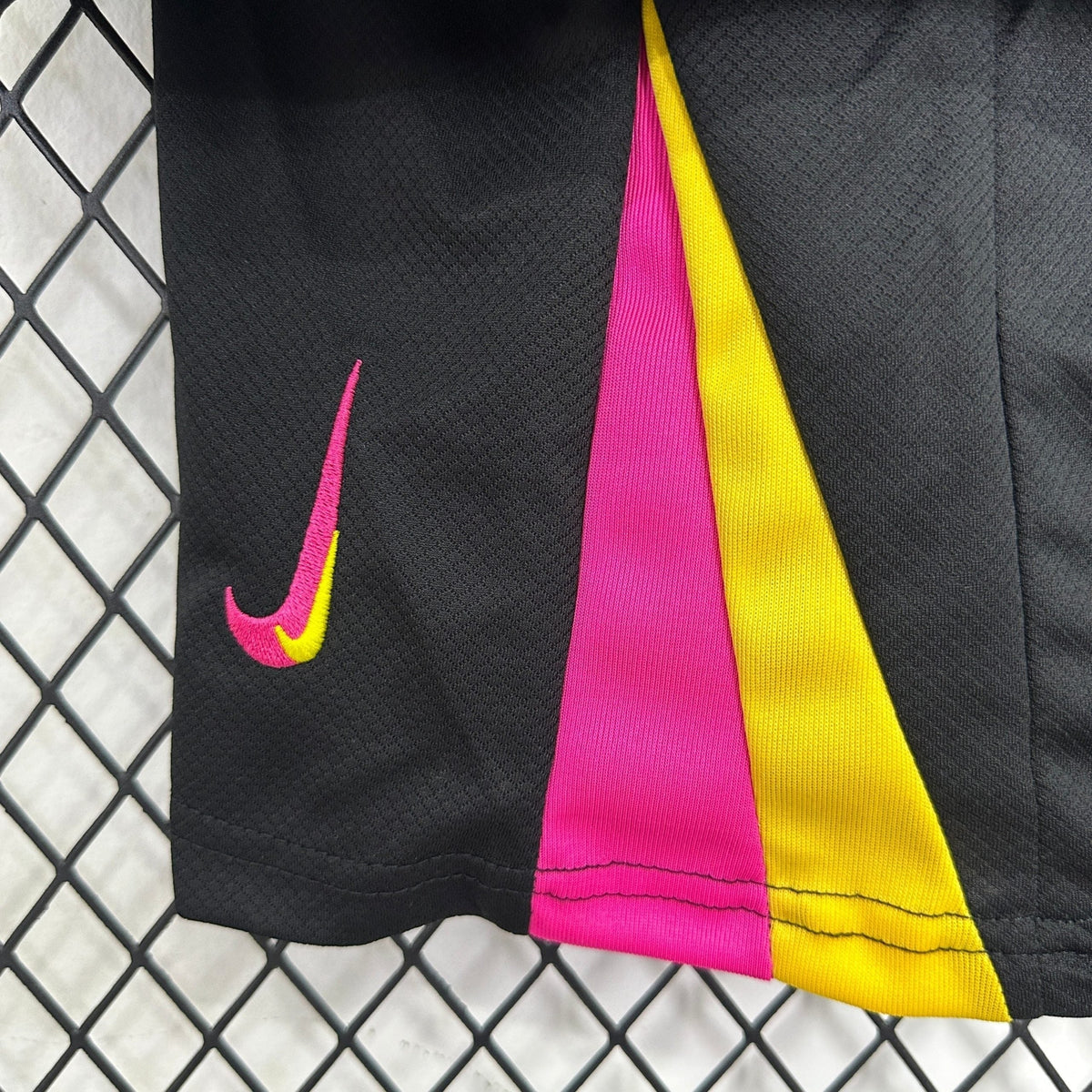 Chelsea Away Kids Kit 2024/25 - photo 8