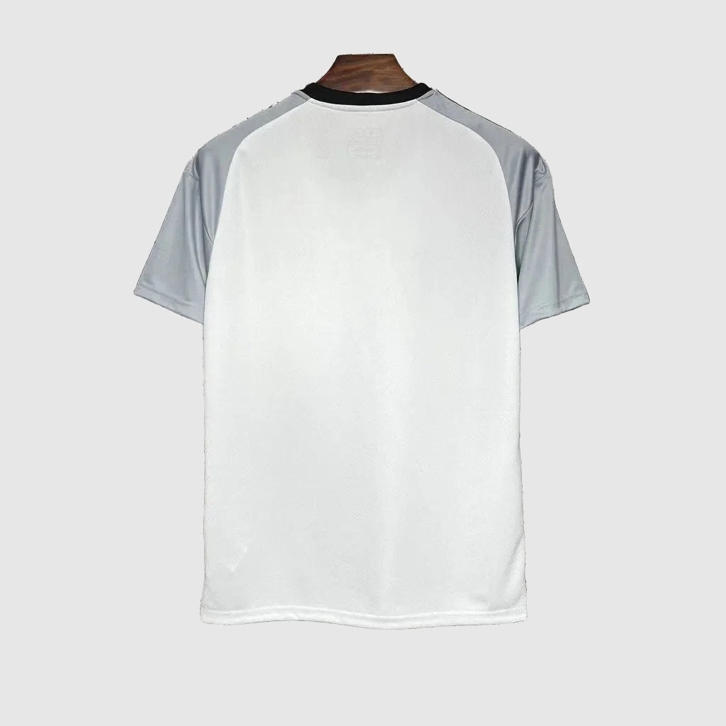 Juventus Training Jersey 2024/25 - photo 4