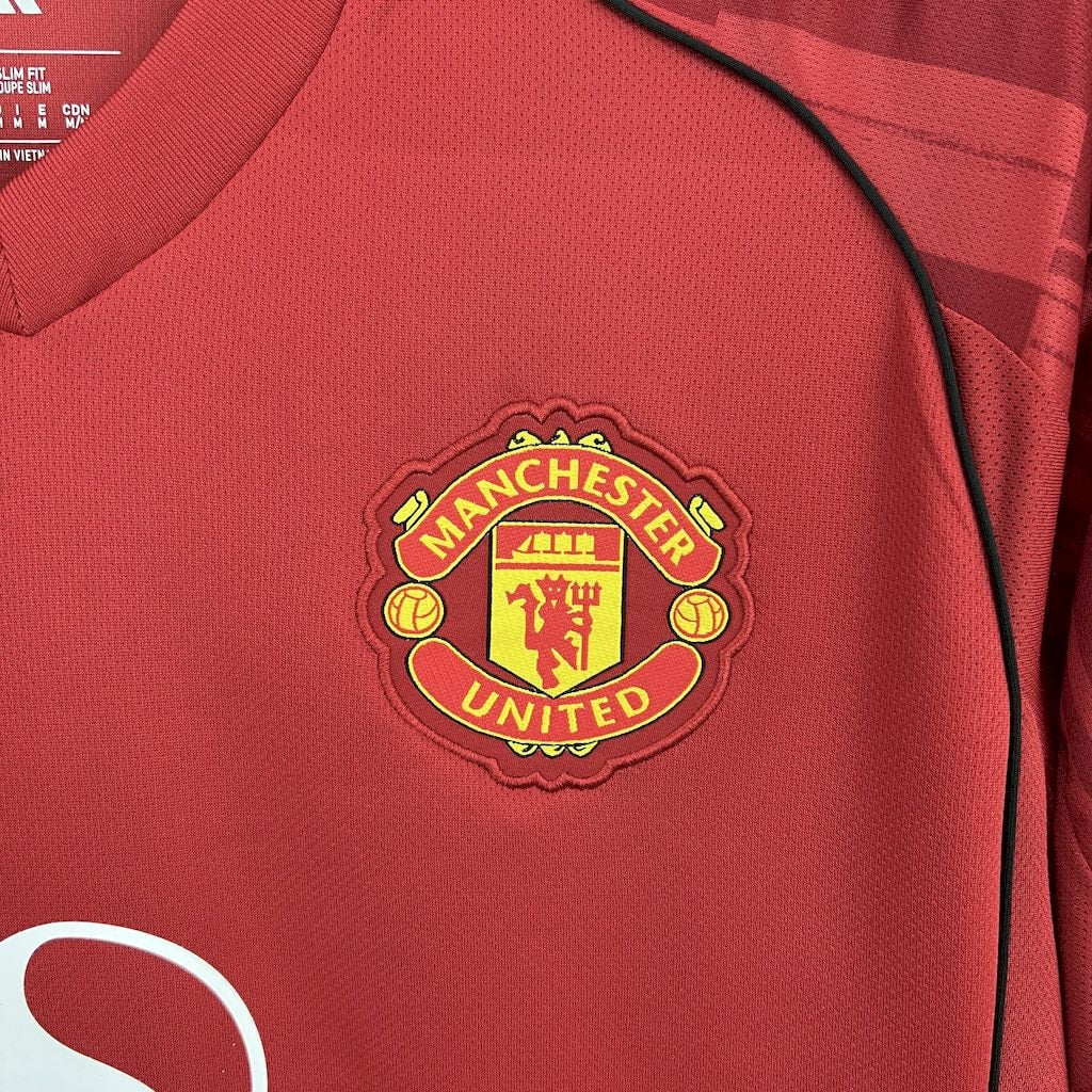 Manchester United Home Jersey 2025/26 - photo 7