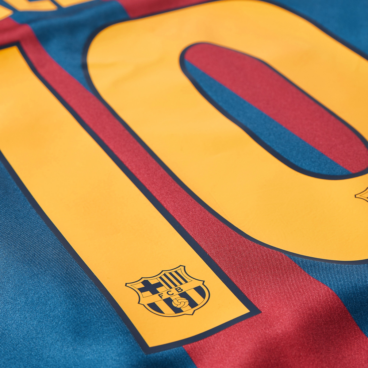 Barcelona Retro Home Long Sleeve Jersey 2005/06 - photo 6