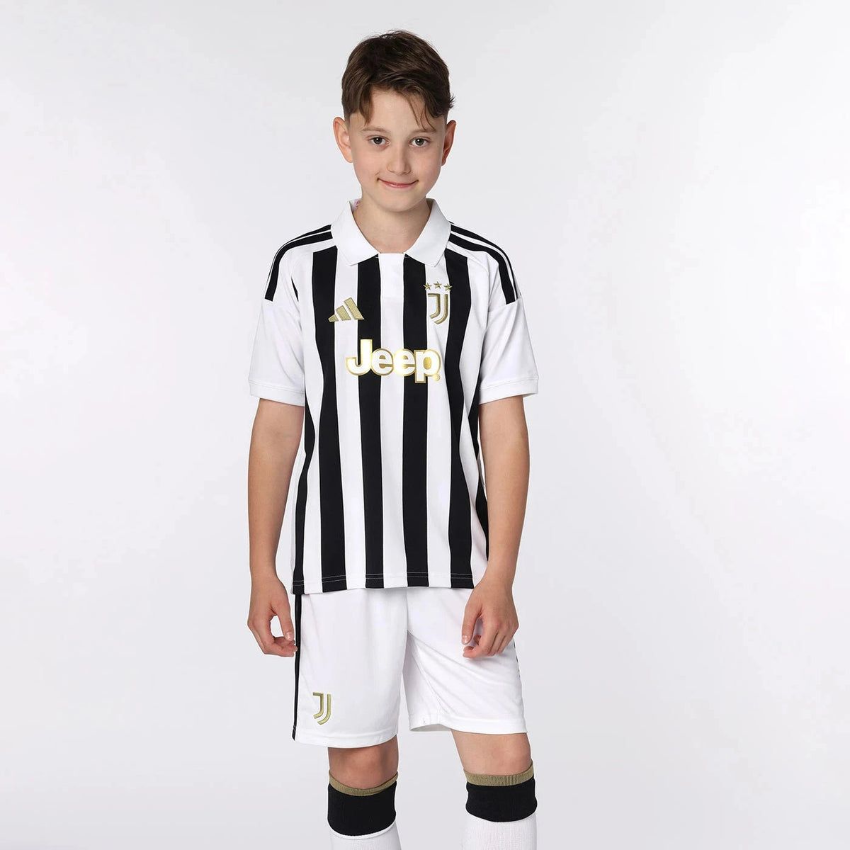 Juventus Home Kids Kit 2026/27 - photo 3