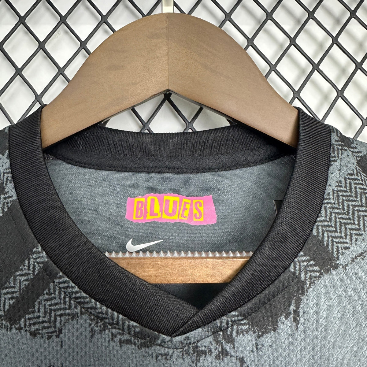 Chelsea Away Kids Kit 2024/25 - photo 9