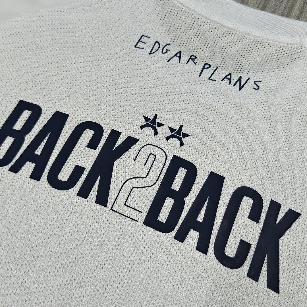 Paris Saint-Germain Special Edition Jersey - White Illustrated - photo 4